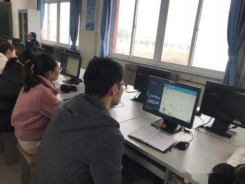 教學(xué)助手讓教學(xué)更精彩——店子小學(xué)開展教育資源公共服務(wù)平臺培訓(xùn)